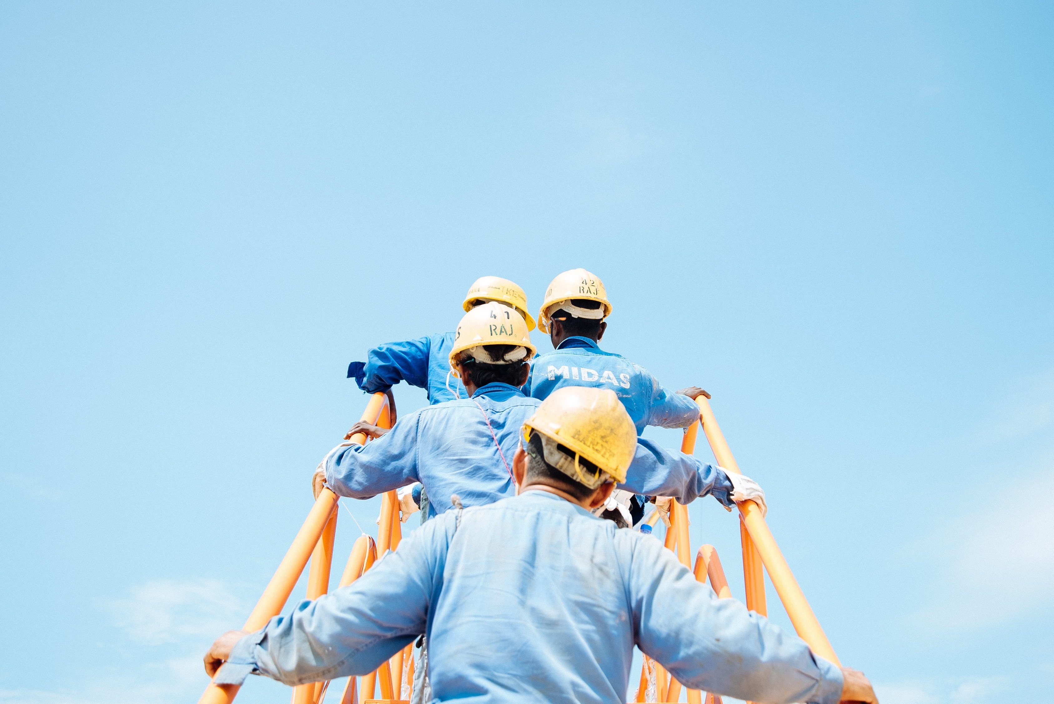 Compare Roofing Contractors